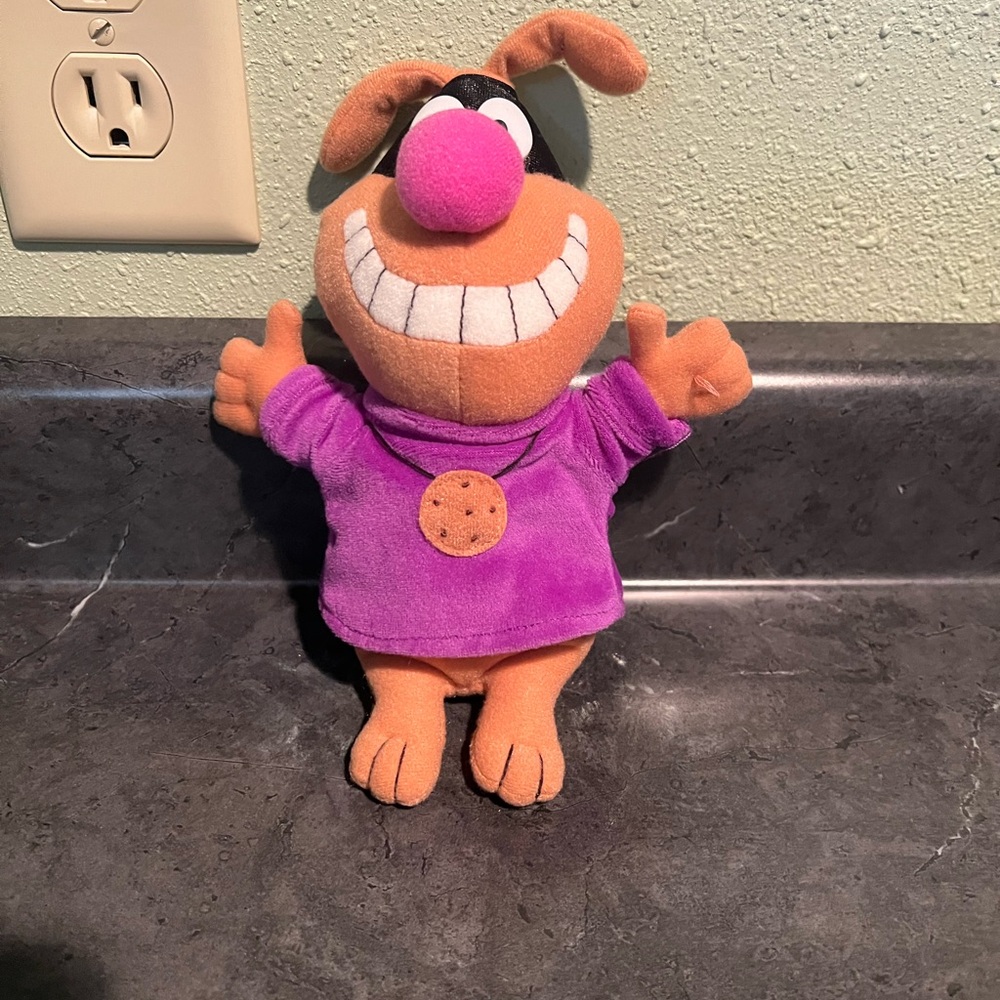 General Mills Breakfast Pals Chip The Cookie Hound 8" plush toy 1998 VINTAGE!